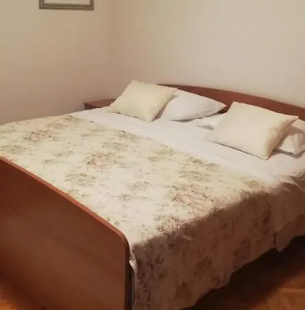 Apartment With Balcony Near City Centar *